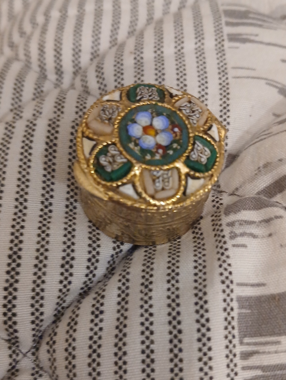 Mini Gold-Tone Floral Murano Enamel Decorative Trinket Box - Green & White